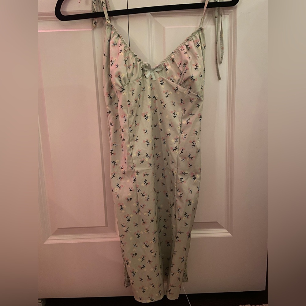 Green floral mini dress size small